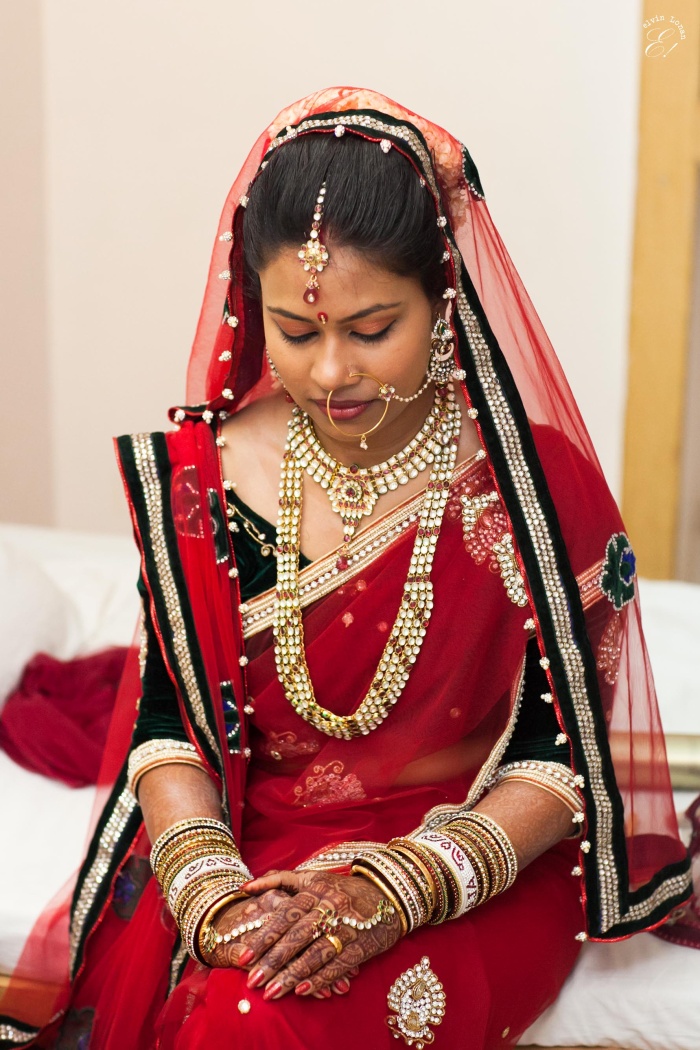 red sari suchana