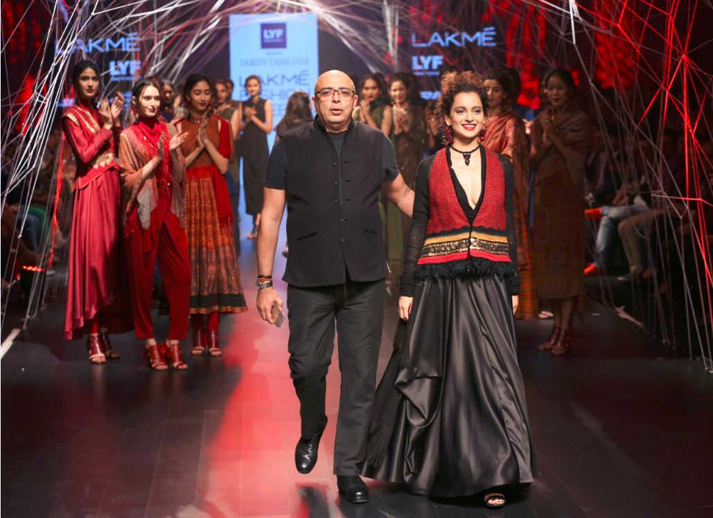 Kangana Ranuat turns showstopper for Tarun Tahiliani at the Lakme Fashion Week 2016 winter-festive