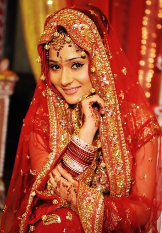 You Know Red Bridal Sarees Which Looks Beautiful On Bride? - West India  Fashion