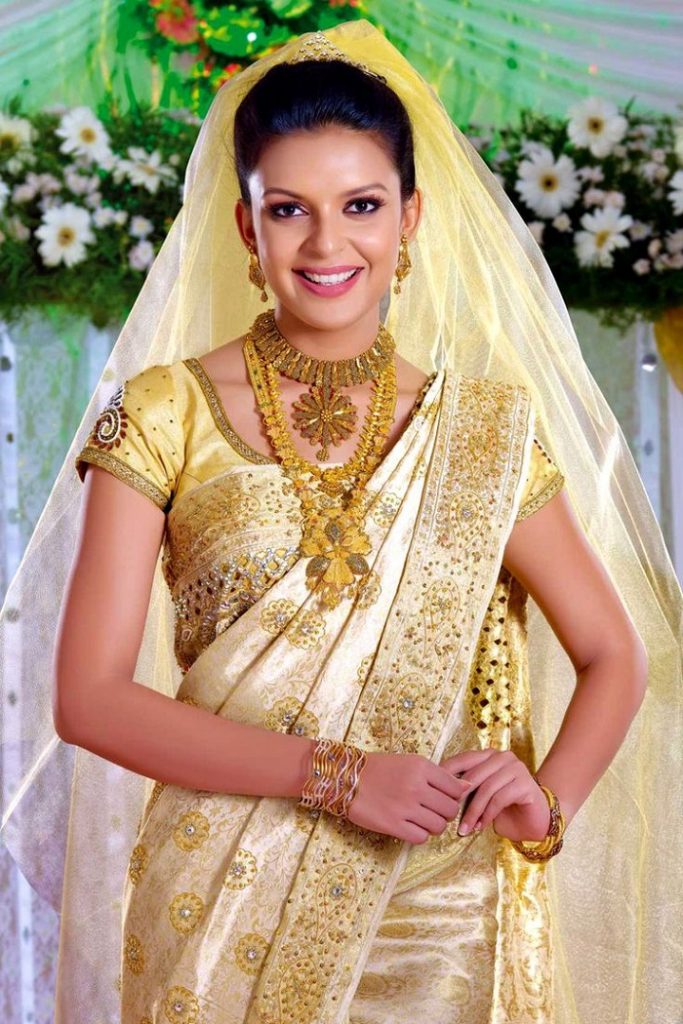 Kerala saree Christian bride