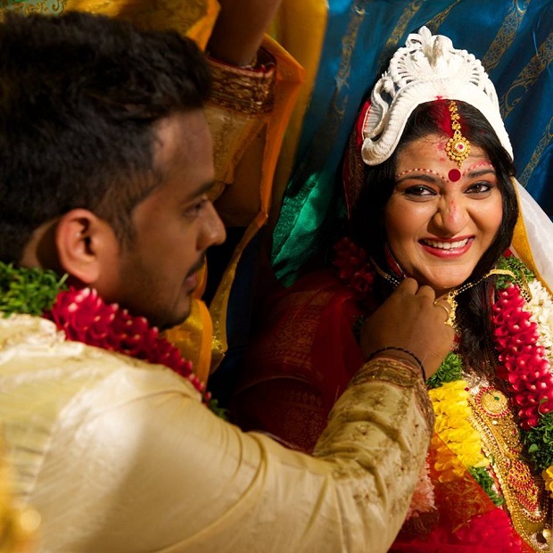 Indian real wedding-Bengali-Kerala wedding Bengali bride