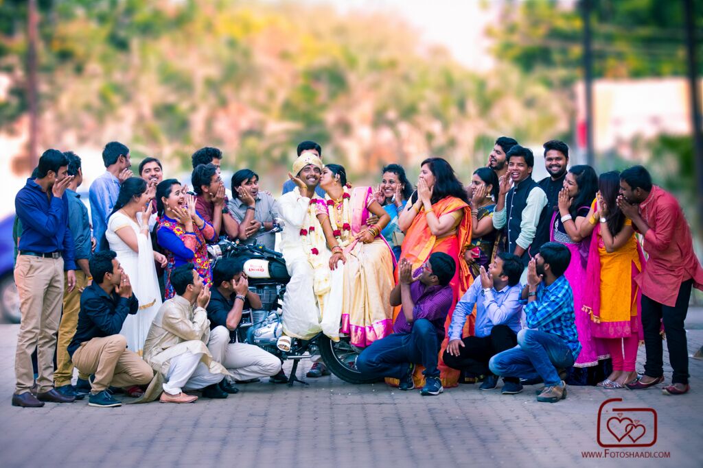 Indian wedding and prewedding photography by Fotoshaadi