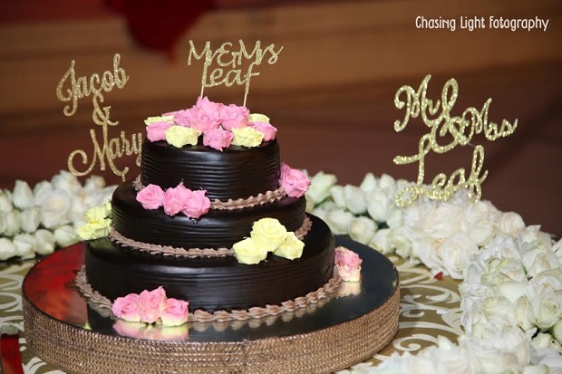 gorgeous 3 tiered chocolate cake -Samode palace real wedding