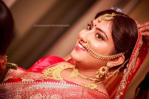Bengali bridal makeup by Sadanand Photography Bangalore