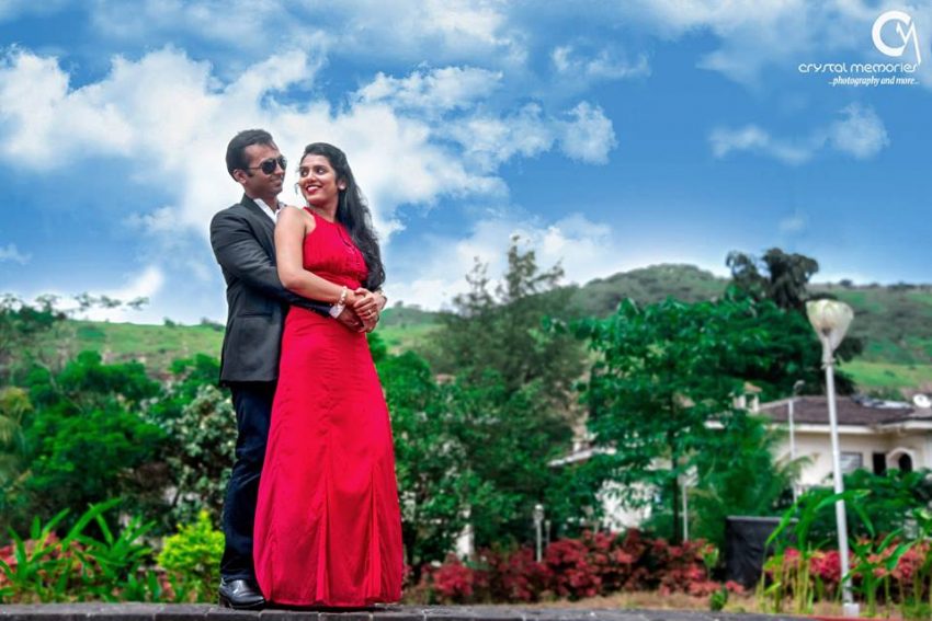 pre-wedding shoot Marathi real wedding photography by Crystal Memories