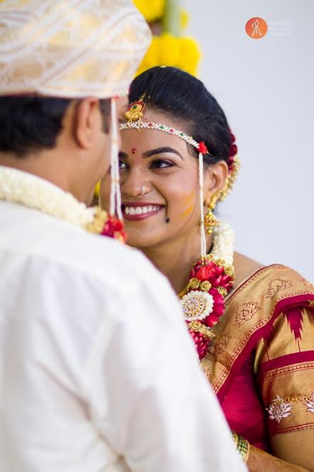 bride and groom real wedding by Sanjeev Mathu photography