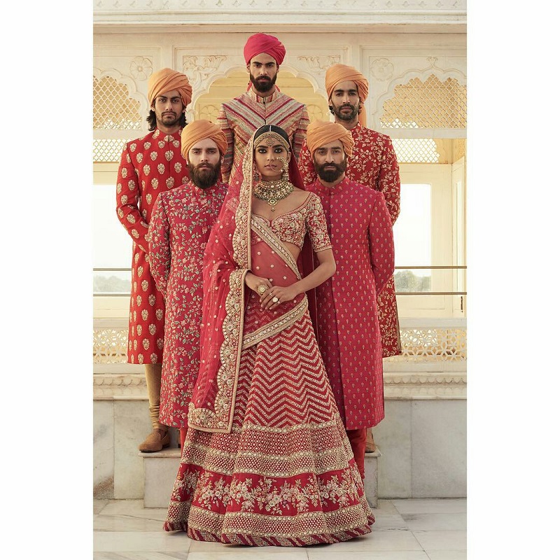 5 Indian wedding designers to design your bridal trousseau