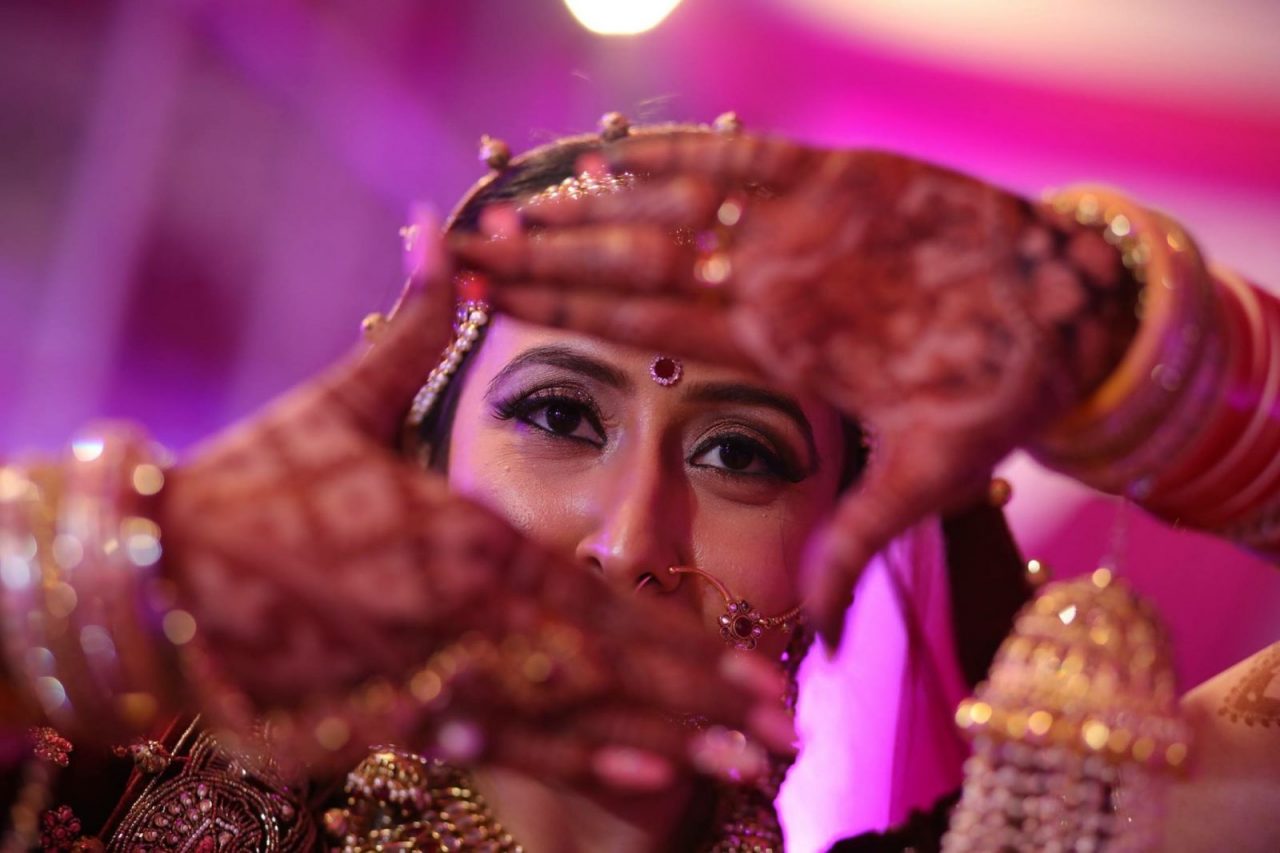 real wedding by Makker studio and Nainy studio Agra wedding photography